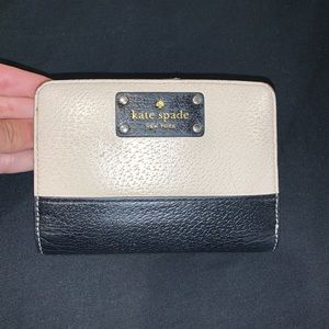 Kate spade wallet